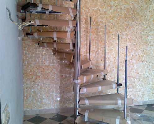 Винтовая лестница бетонная — особенности и разновидности